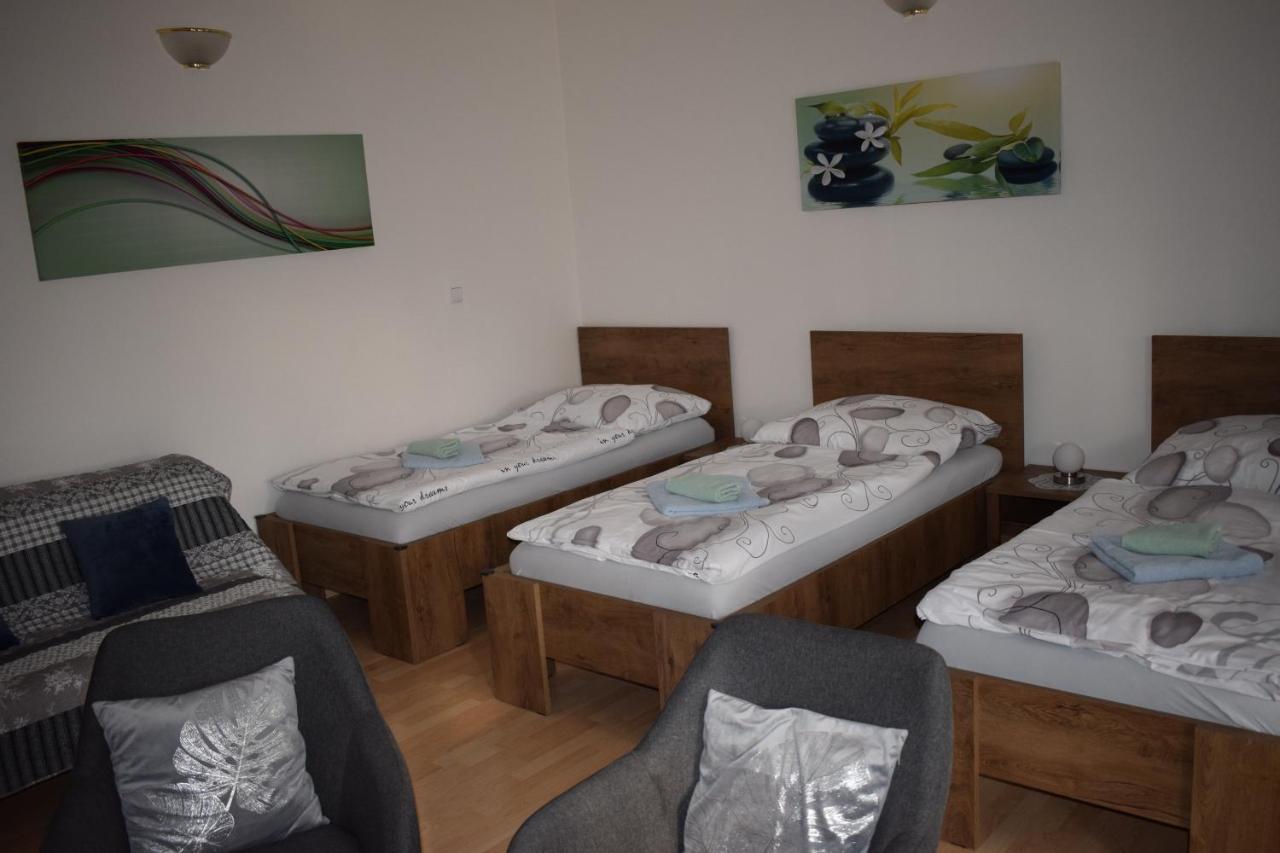 Bile Domky Apartman Lednice Kültér fotó