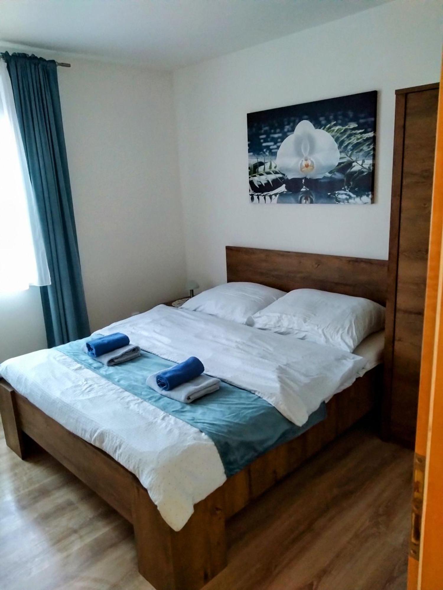 Bile Domky Apartman Lednice Kültér fotó